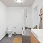 度假居 6 Bedroom Stunning In *