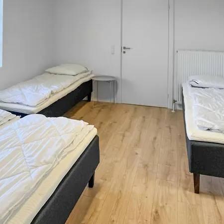 Semesterbostad 6 Bedroom Stunning In Give