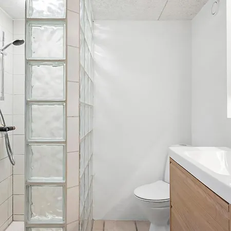 6 Bedroom Stunning In 度假居 *